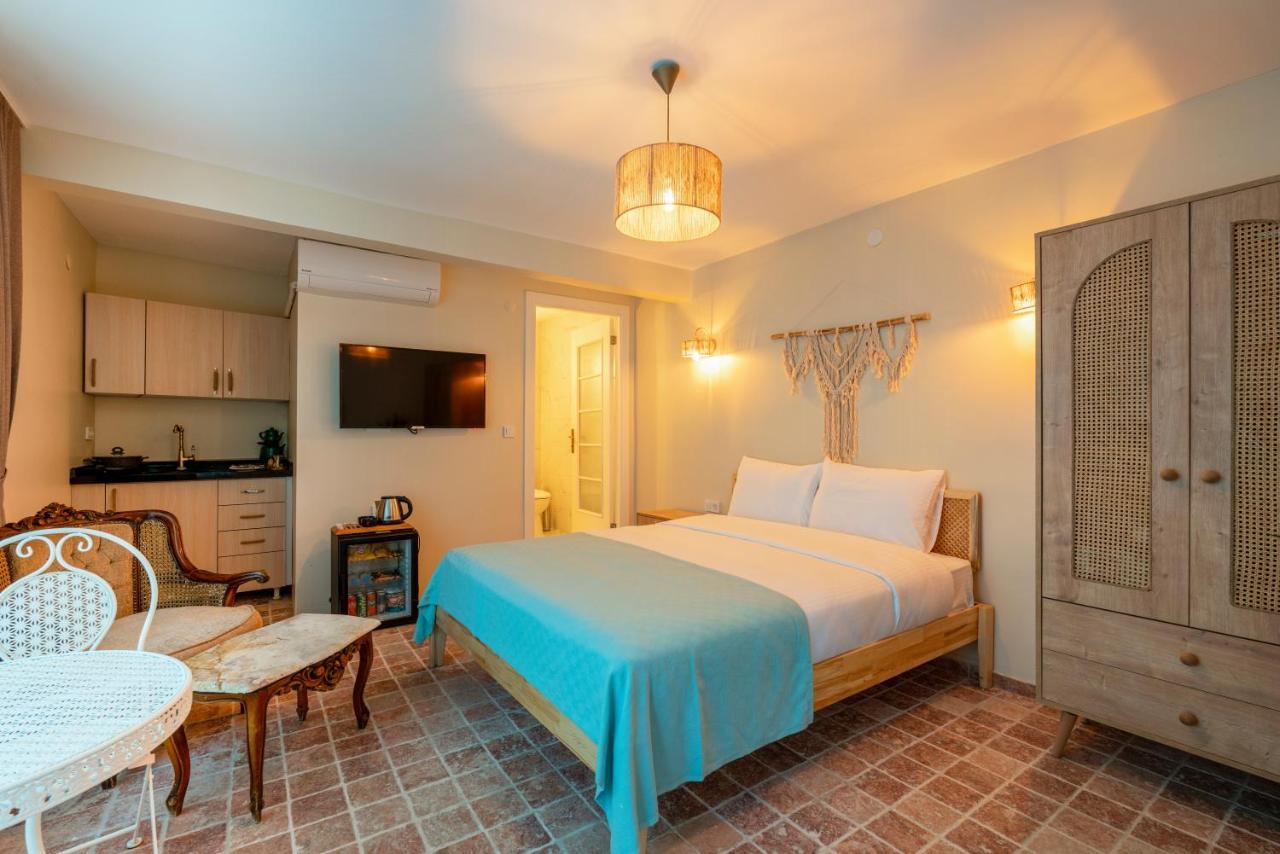 Aya Butik Otel Адалар Экстерьер фото