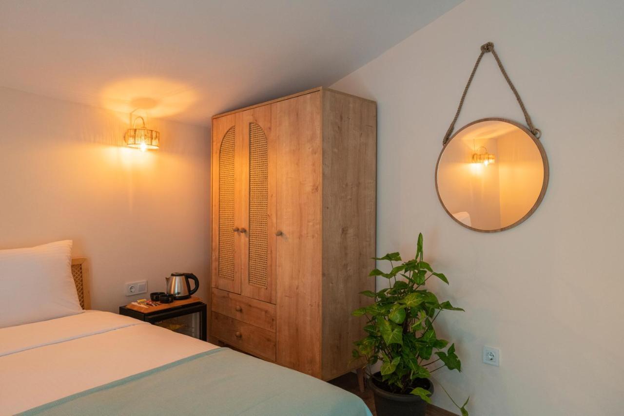 Aya Butik Otel Адалар Экстерьер фото
