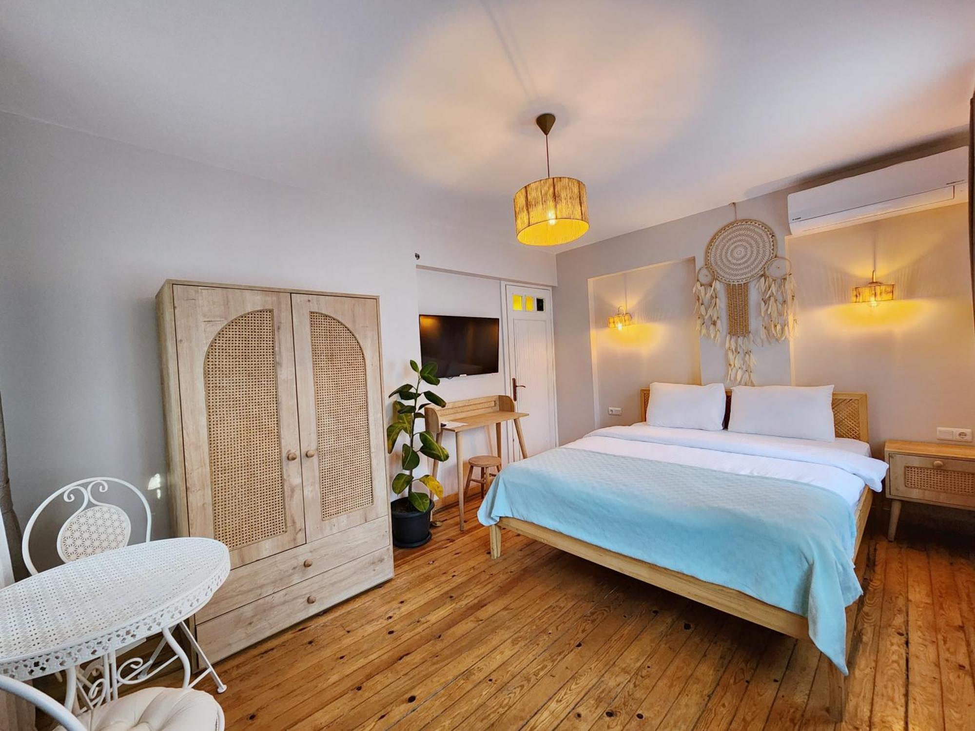 Aya Butik Otel Адалар Экстерьер фото