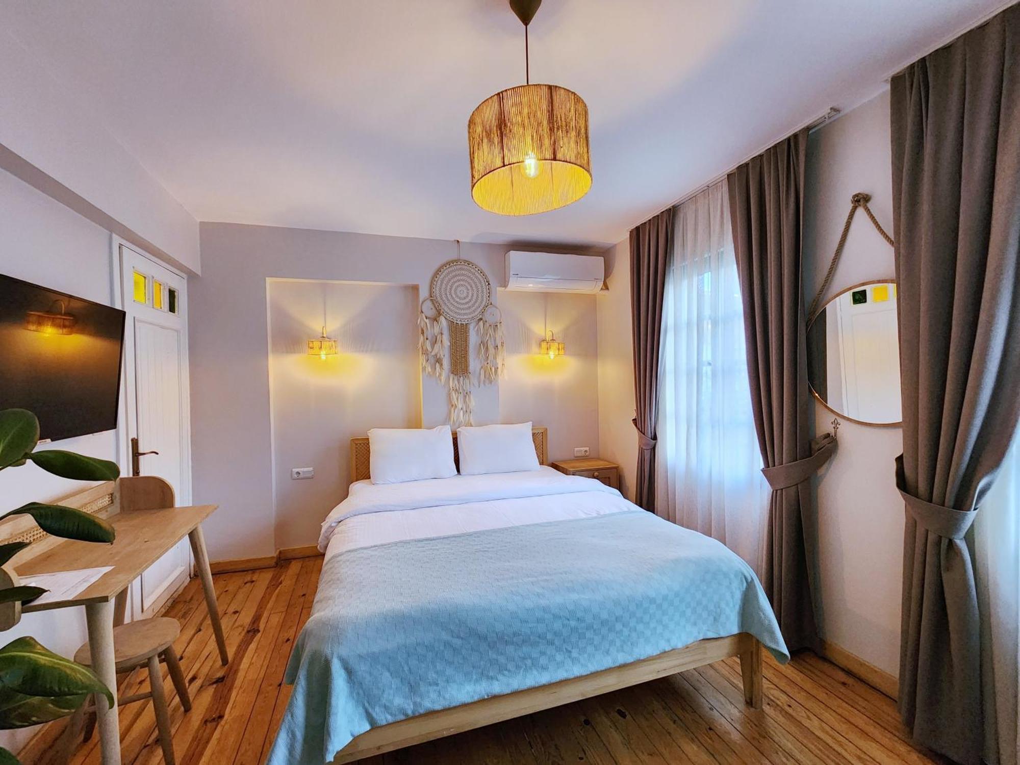 Aya Butik Otel Адалар Экстерьер фото
